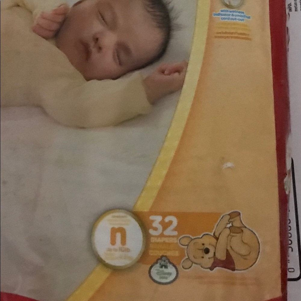 Diapers - Picture 3 of 4